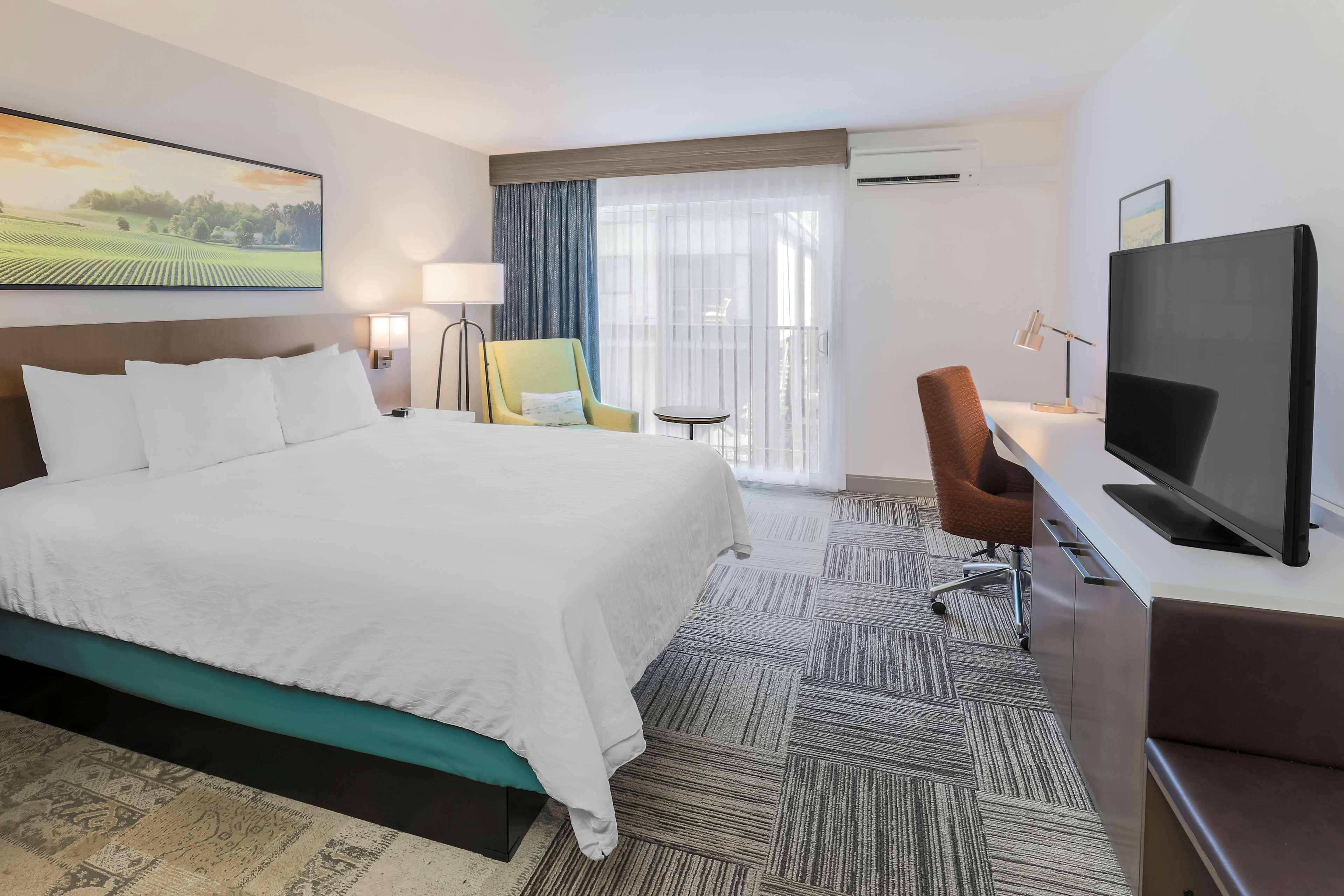 Hilton Garden Inn Davis Downtown Buitenkant foto