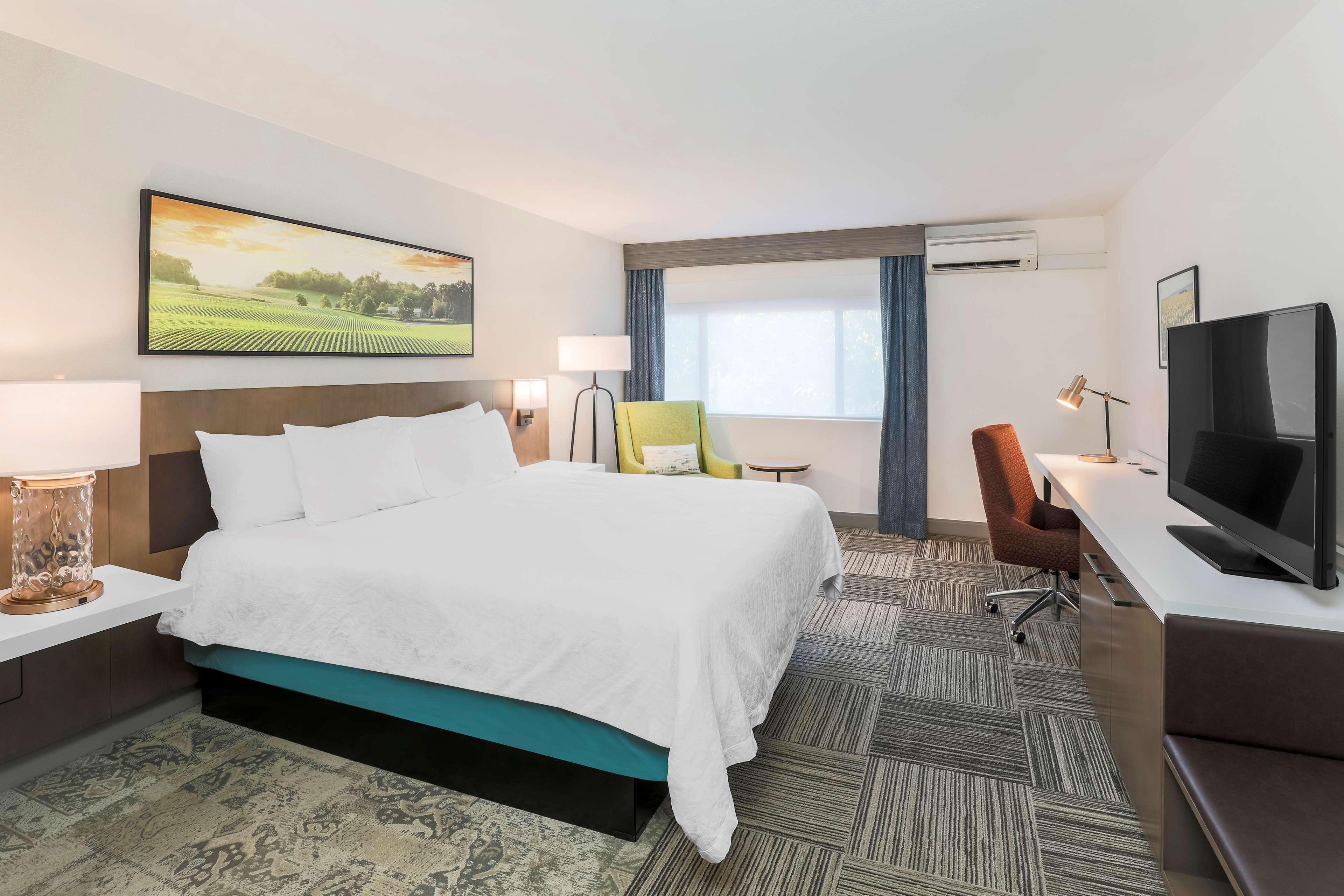 Hilton Garden Inn Davis Downtown Buitenkant foto