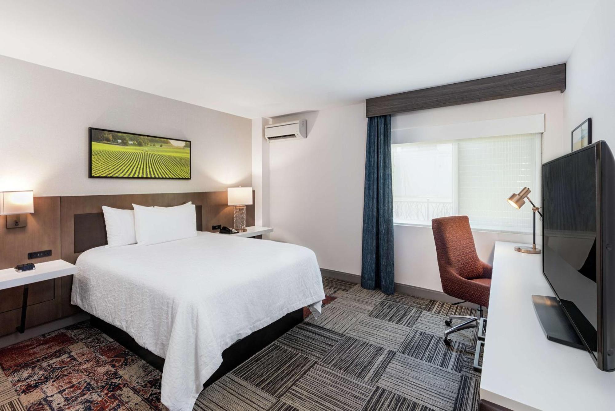 Hilton Garden Inn Davis Downtown Buitenkant foto