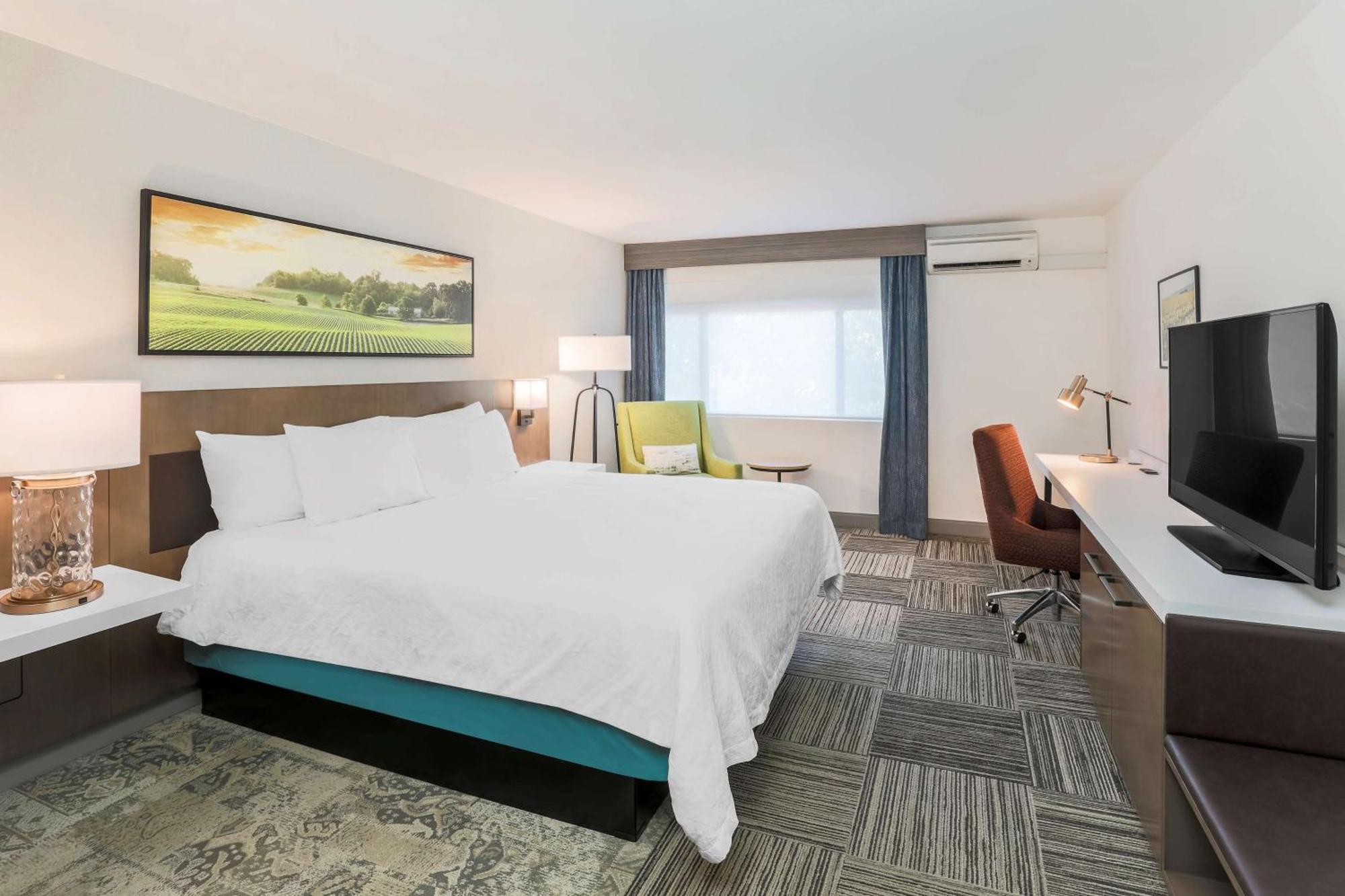 Hilton Garden Inn Davis Downtown Buitenkant foto
