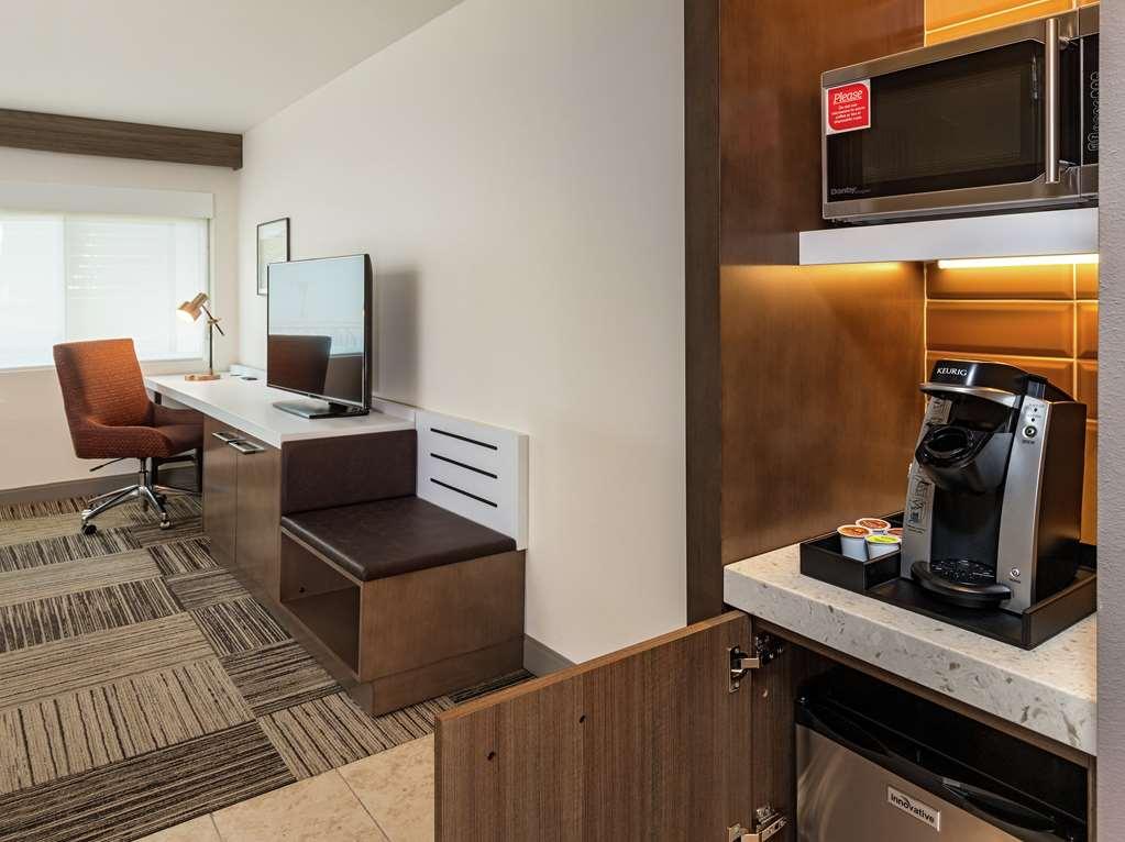 Hilton Garden Inn Davis Downtown Kamer foto